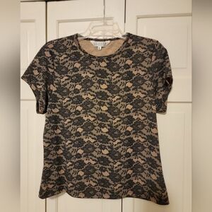 Uniform John Paul Richsrd Black and Tan Floral Short Sleeve Top Size Medium
